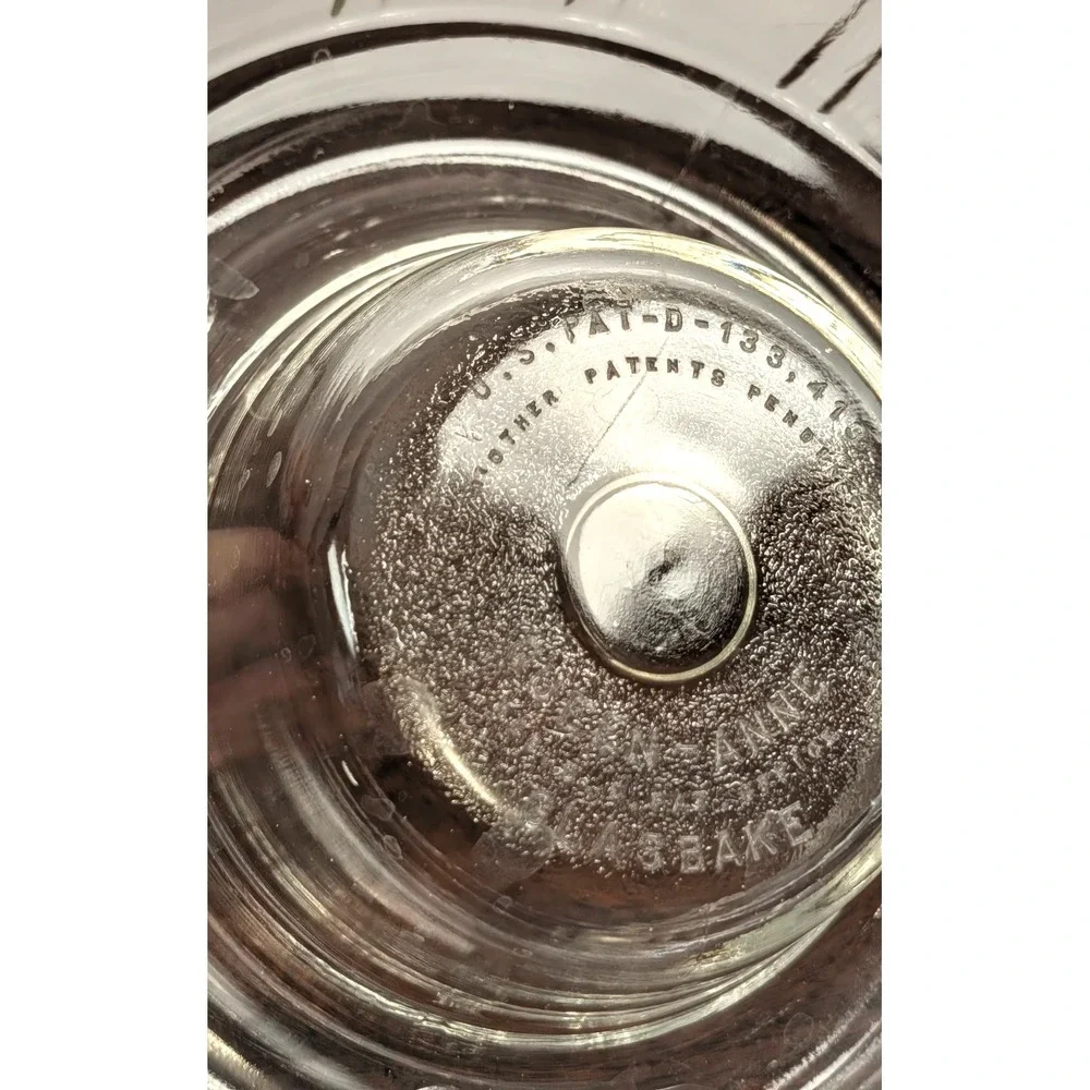 Glasbake vintage queen